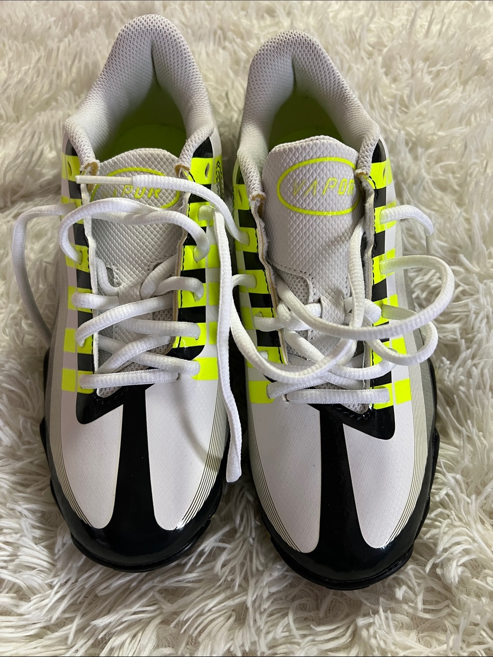 Nike Vapor Youth Cleats 5Y (New no box)